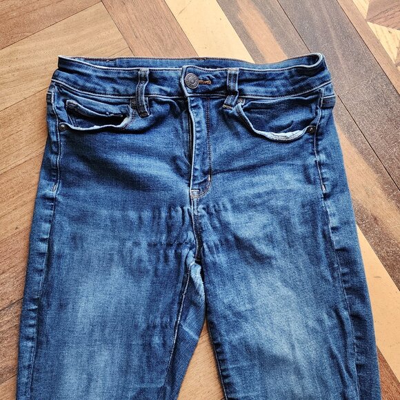American Eagle Outfitters Medium Wash Hi-Rise Skinny Kick Jeans Size 8 - Picture 5 of 16